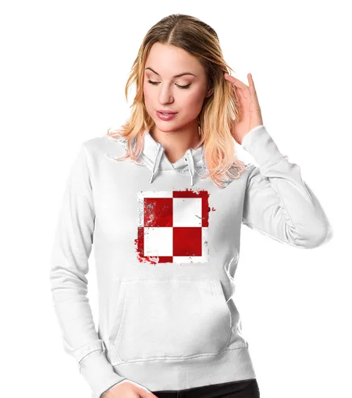 Bluza damska z kapturem w kolorze białym z nadrukiem patriotycznym szachownica lotnicza